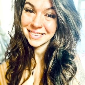 Meet your Posher, Misty